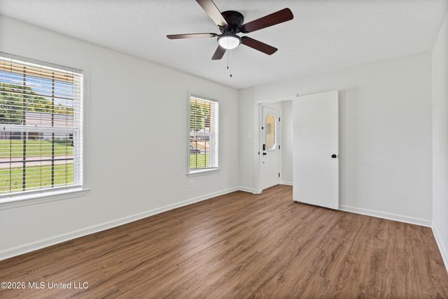 6405 Chickasaw Drive, Olive Branch, MS 38654