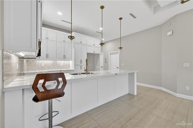 615 25th Street, Mission, TX 78572