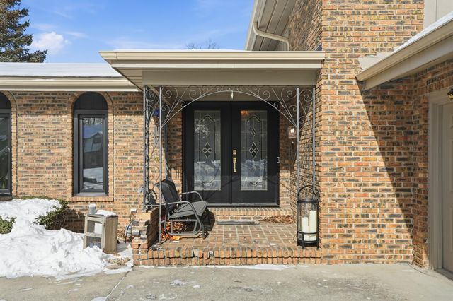 12022 W 90th Avenue, St. John, IN 46373