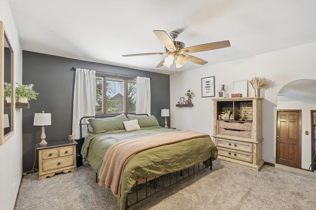 12022 W 90th Avenue, St. John, IN 46373