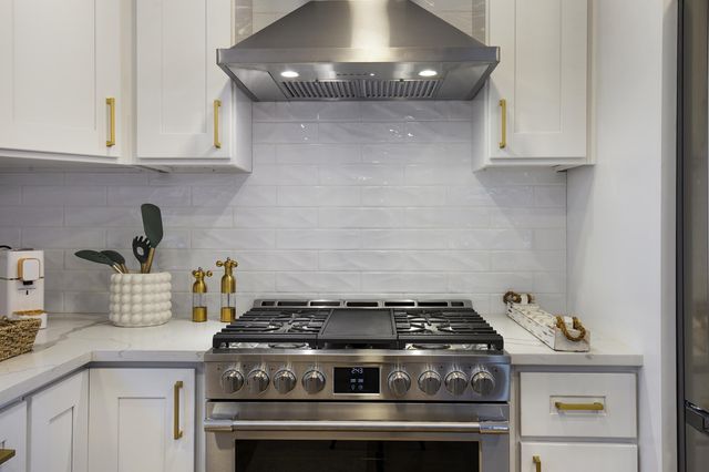 170 Forest Hills Road, Cotuit, MA 02635