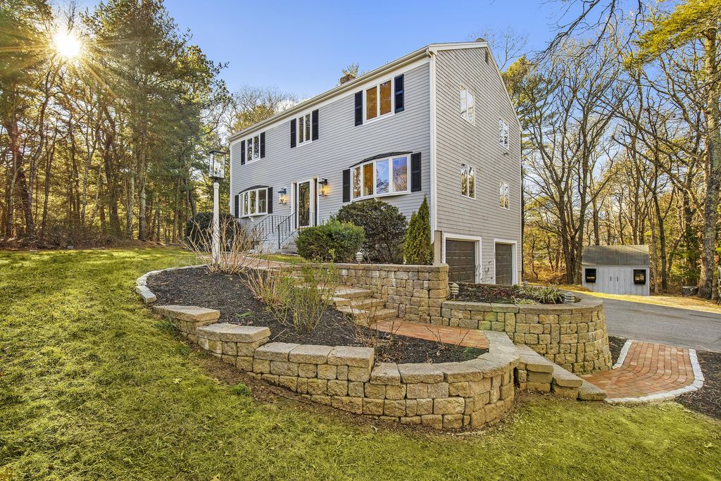 170 Forest Hills Road, Cotuit, MA 02635