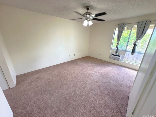 94-533 Lumiaina Street B203, Waipahu, HI 96797