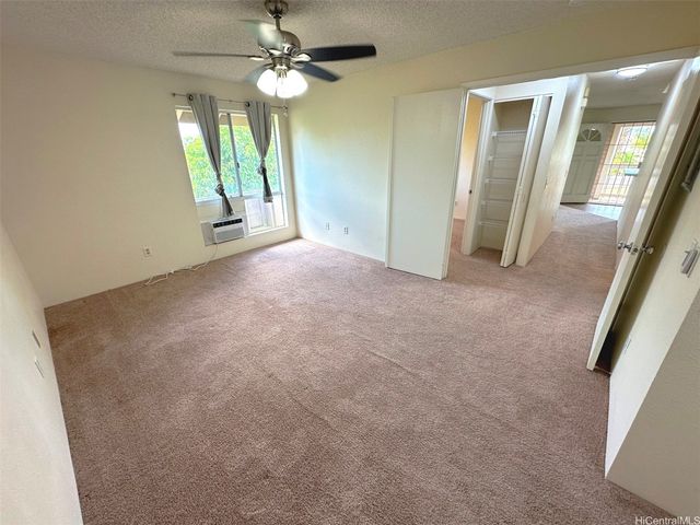 94-533 Lumiaina Street B203, Waipahu, HI 96797