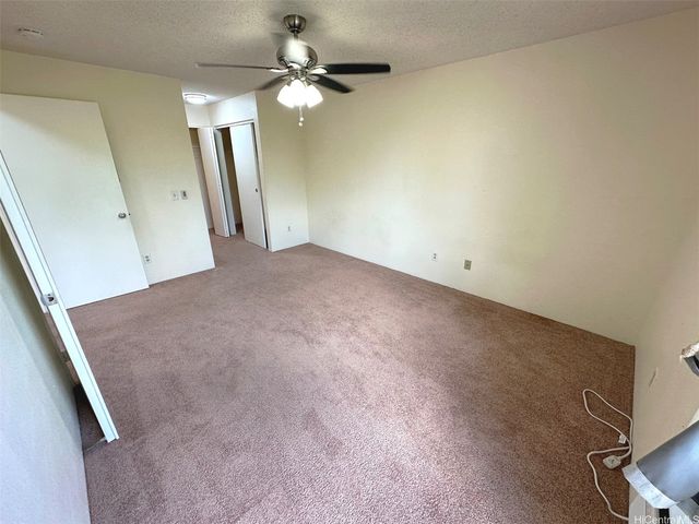 94-533 Lumiaina Street B203, Waipahu, HI 96797