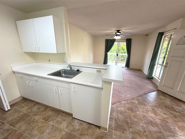 94-533 Lumiaina Street B203, Waipahu, HI 96797