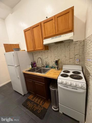 4328 FRANKFORD AVE, Philadelphia, PA 19124