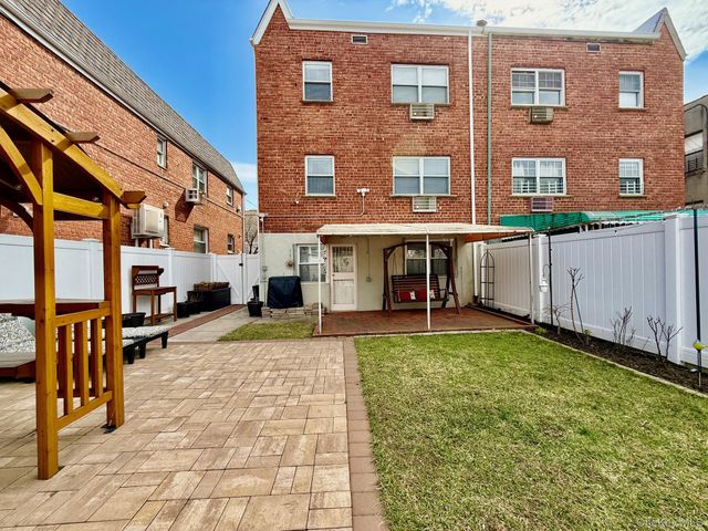 2123 Amory Court, Ridgewood, NY 11385