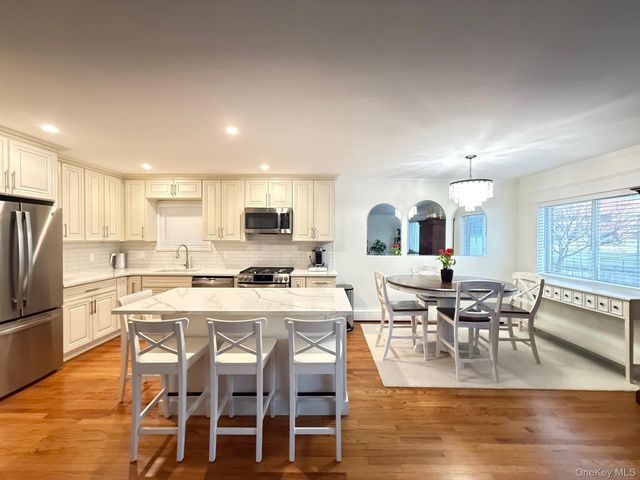 2123 Amory Court, Ridgewood, NY 11385