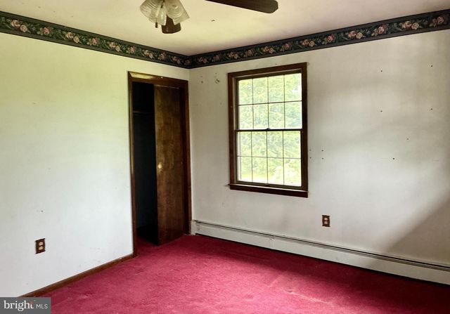 143 BACK BROOK RD, Ringoes, NJ 08551