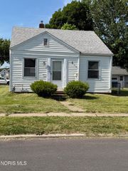 1958 Brussels Street, Toledo, OH 43613