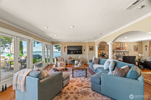11912 Marine View Drive, Edmonds, WA 98026