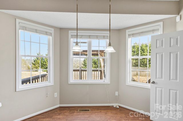 4 Carter Hill Drive, Leicester, NC 28748