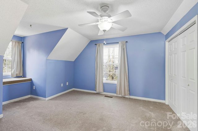 4 Carter Hill Drive, Leicester, NC 28748