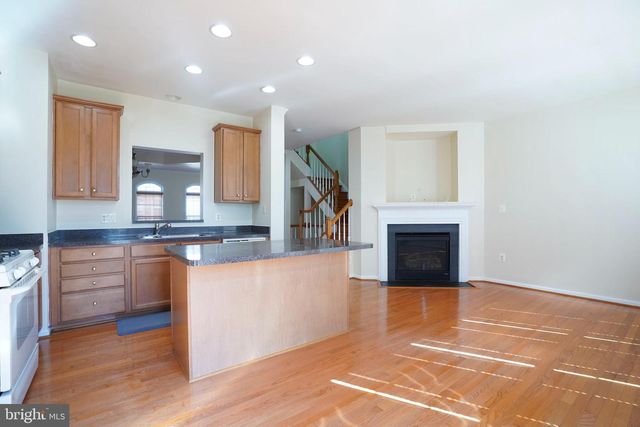 5685 FAIRCLOTH CT, Centreville, VA 20120