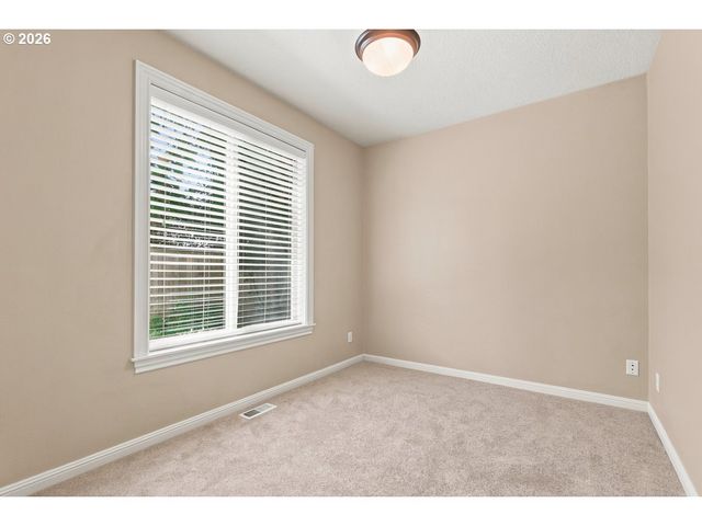 16846 Sw KAVITT Ln, Beaverton, OR 97078