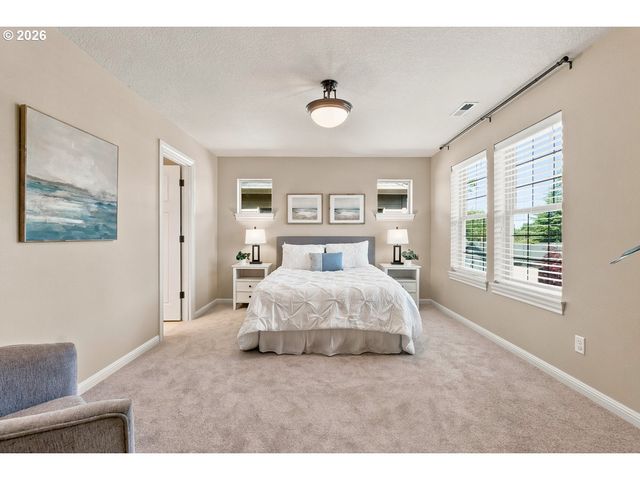 16846 Sw KAVITT Ln, Beaverton, OR 97078