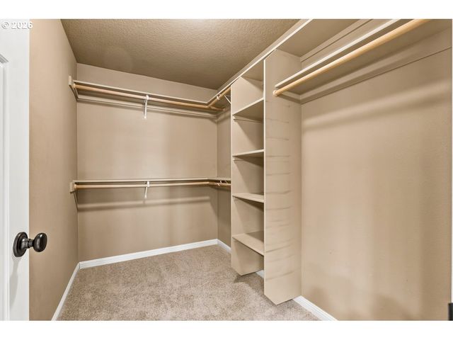 16846 Sw KAVITT Ln, Beaverton, OR 97078