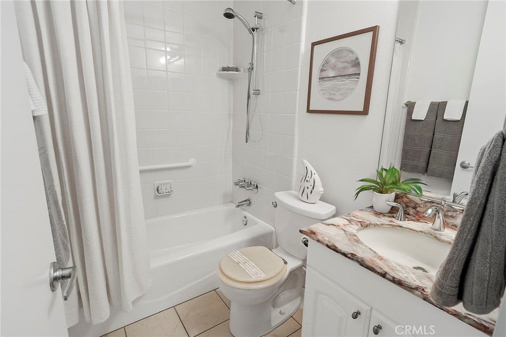 property-img