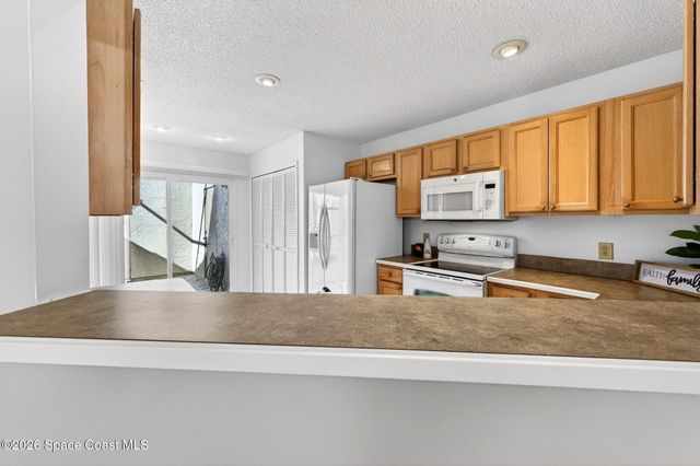 737 Green Valley Lane, Melbourne, FL 32940