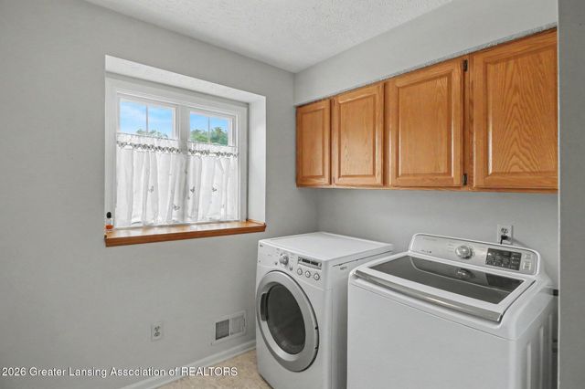 1199 Leeward Drive, Okemos, MI 48864