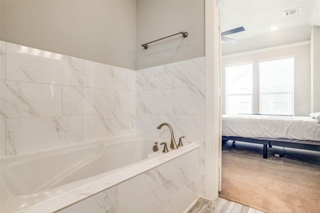 412 W 28th Street B, Houston, TX 77008