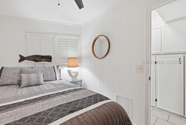 23 S Forest Beach Dr Apt 385, Hilton Head Island, SC 29928