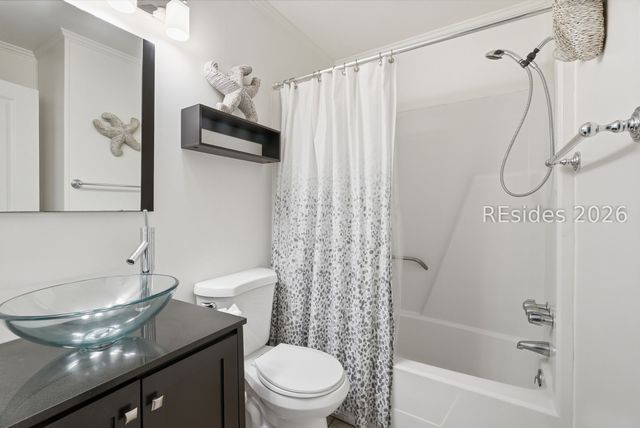 23 S Forest Beach Dr Apt 385, Hilton Head Island, SC 29928