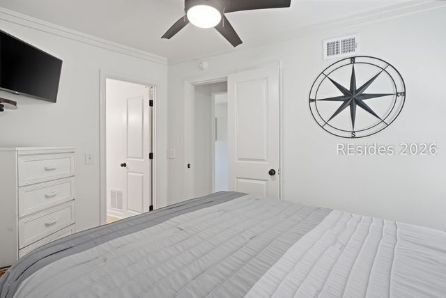 23 S Forest Beach Dr Apt 385, Hilton Head Island, SC 29928
