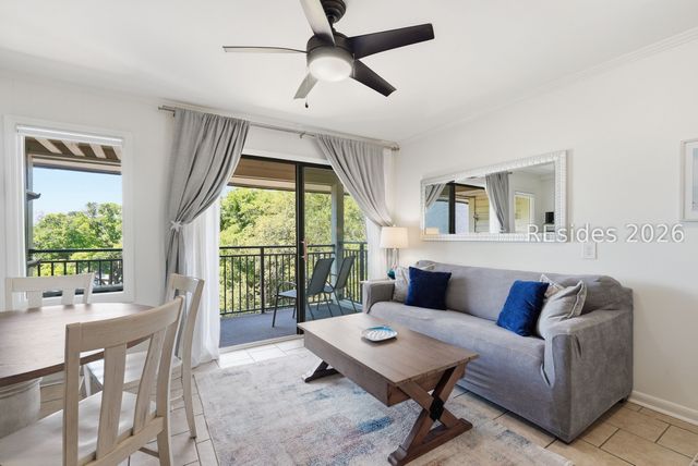 23 S Forest Beach Dr Apt 385, Hilton Head Island, SC 29928