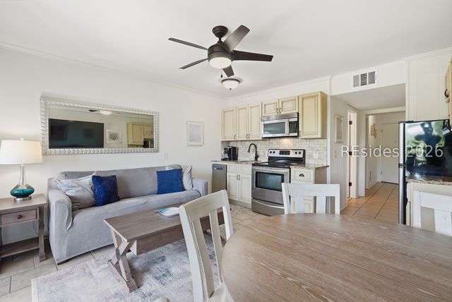 23 S Forest Beach Dr Apt 385, Hilton Head Island, SC 29928
