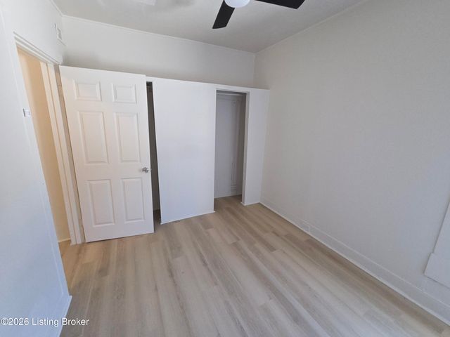 2701 W Madison St, Louisville, KY 40211