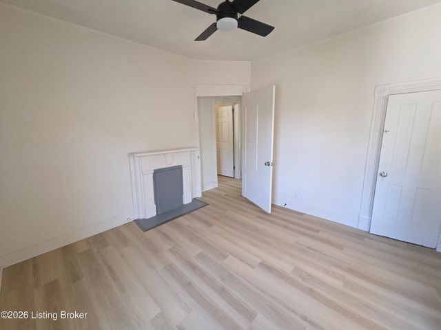 2701 W Madison St, Louisville, KY 40211