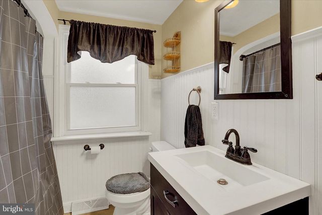 2229 BROUGHER LN, York, PA 17408