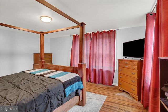 2229 BROUGHER LN, York, PA 17408