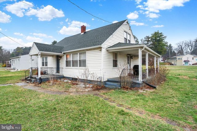 2229 BROUGHER LN, York, PA 17408