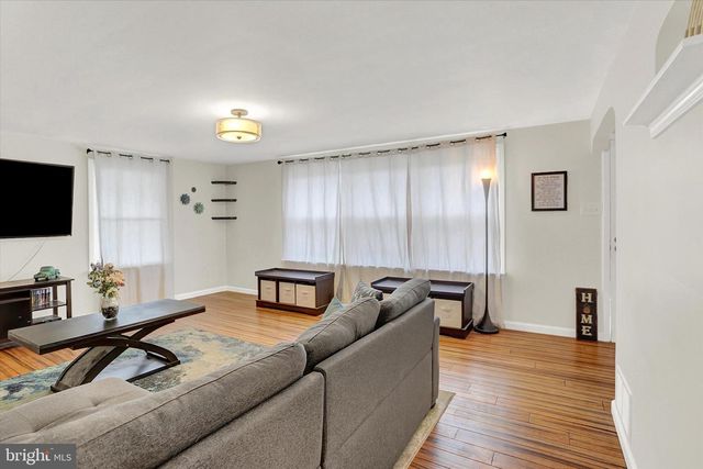 2229 BROUGHER LN, York, PA 17408