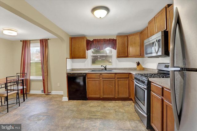 2229 BROUGHER LN, York, PA 17408