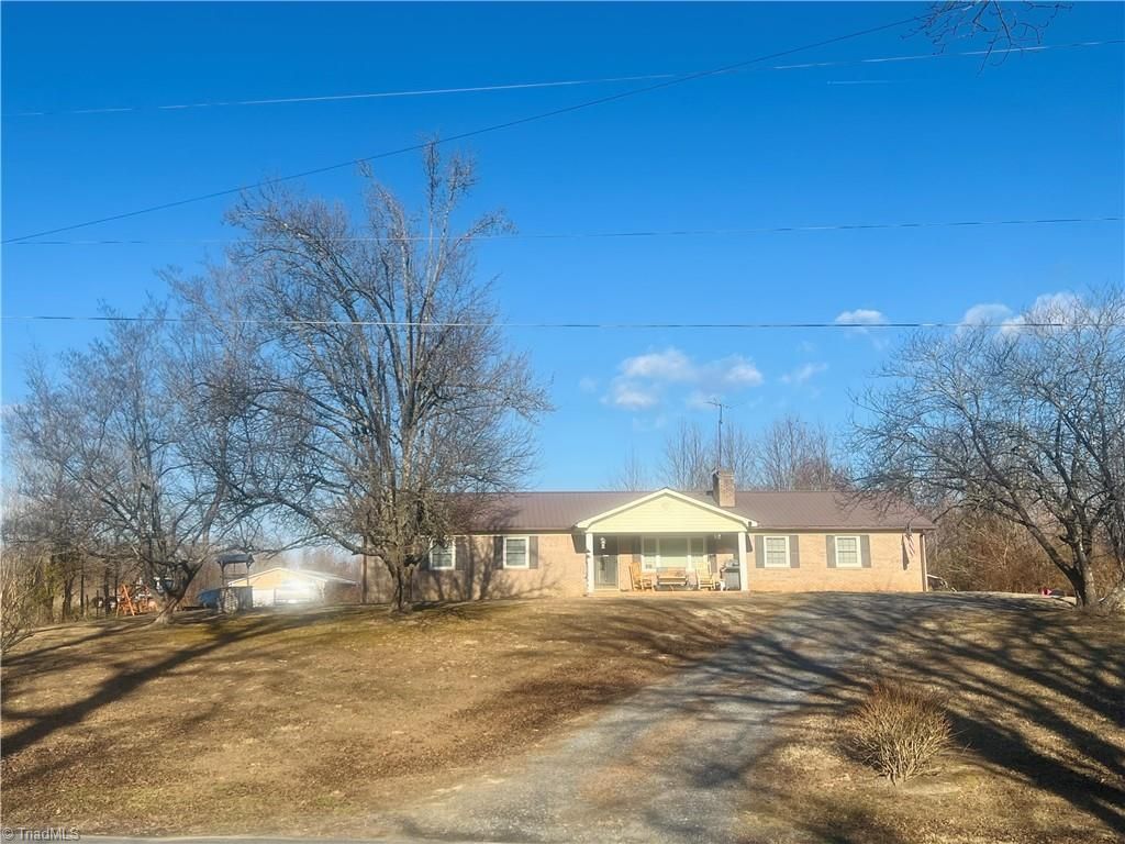 279 Stanley Road, Mount Airy, NC 27030