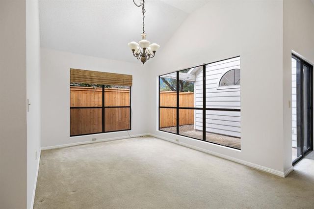 8302 Mendota CV, Austin, TX 78717