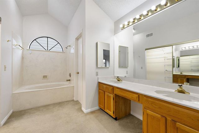 8302 Mendota CV, Austin, TX 78717