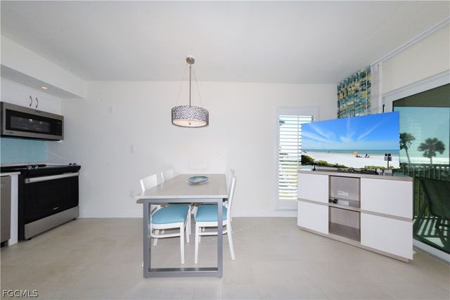 2255 W Gulf DR 121, Sanibel, FL 33957