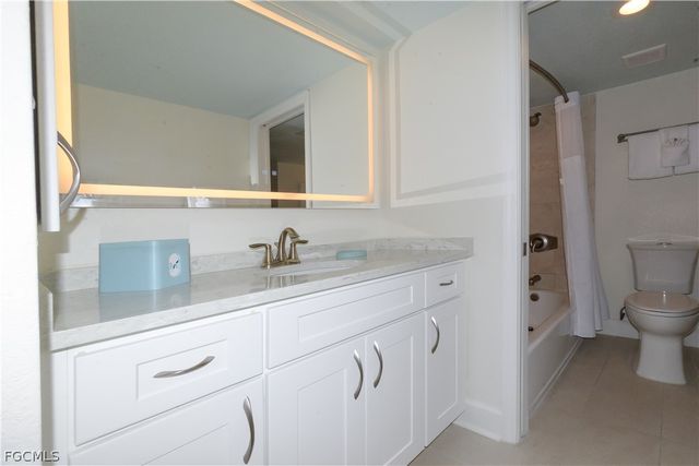 2255 W Gulf DR 121, Sanibel, FL 33957