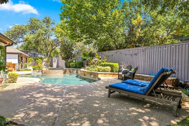 5702 Club Oaks Drive, Dallas, TX 75248