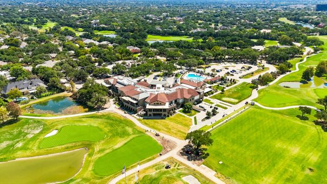 5702 Club Oaks Drive, Dallas, TX 75248