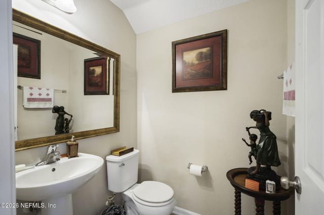 270 AMBER RIDGE Road, Jacksonville, FL 32218