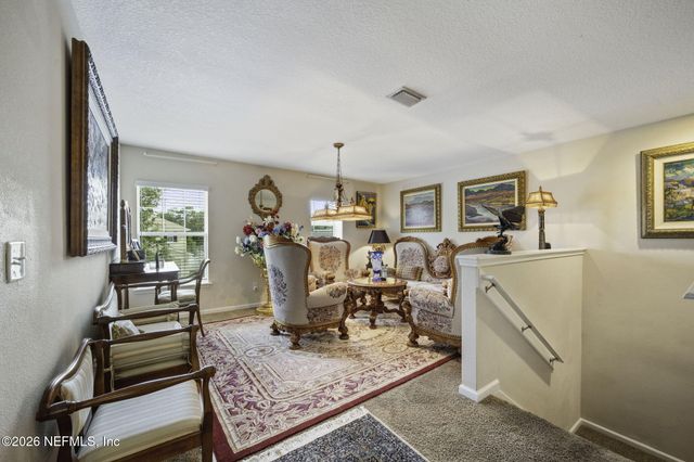 270 AMBER RIDGE Road, Jacksonville, FL 32218