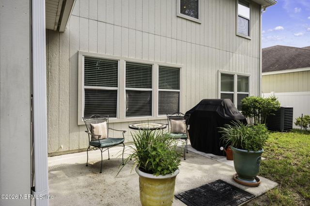 270 AMBER RIDGE Road, Jacksonville, FL 32218