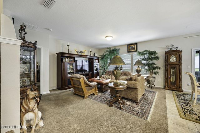 270 AMBER RIDGE Road, Jacksonville, FL 32218