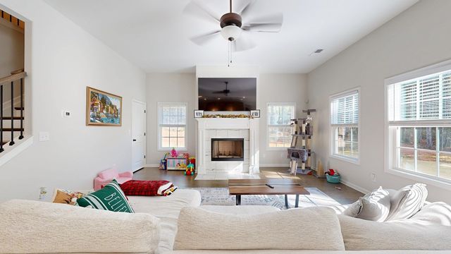 492 Mulberry Crossing Drive, Cataula, GA 31804